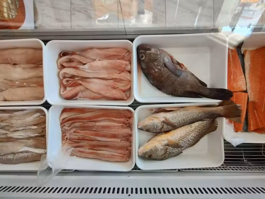 El Timón Pescaderías – Bto. de Miguel