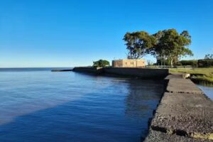 Murallón de Pescadores de Punta Indio