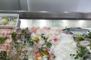 Pescader&iacute;a Capri, Martinez.