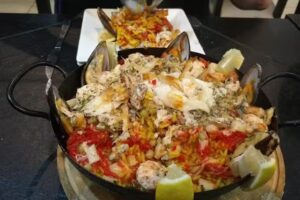 Restaurant y Marisquería La Viscaya